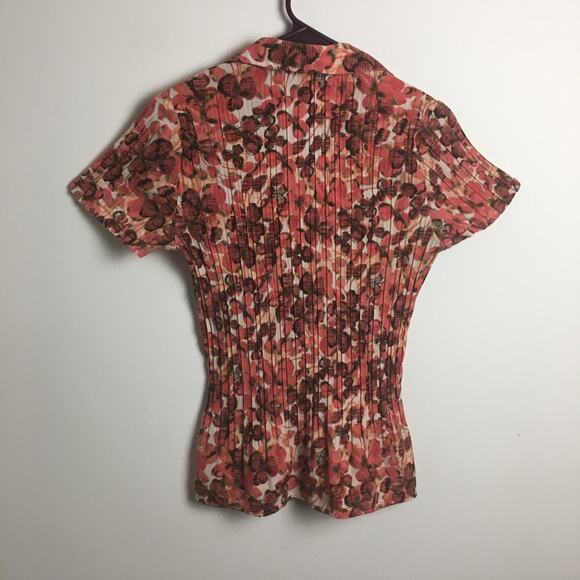 Laura Scott Button Down Ribbed Floral Shirt - Picture 10 of 12